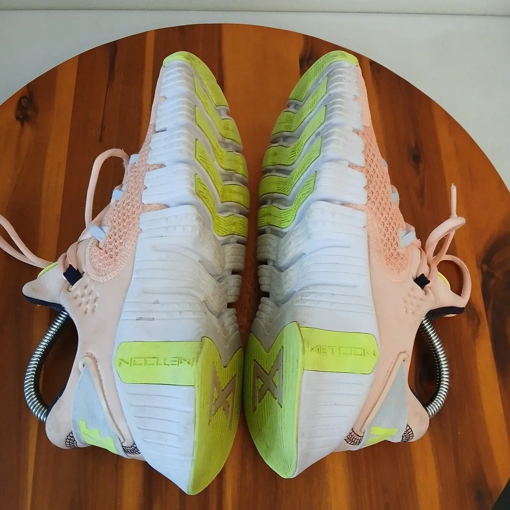 Nike Free Metcon 4 Womens 7.5 Peach Cream Volt Training Shoes CZ0596-800